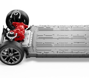 Илон Маск пообещал подумать о снижении цен на Tesla, если стоимость сырья перестанет расти