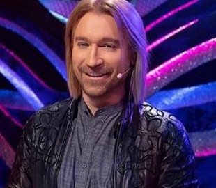 Олег Винник з дружиною і сином залишається жити в Європі