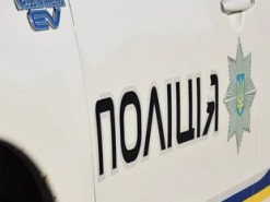 Два вора напали на полицейского - ударили по голове и отобрали его телефон