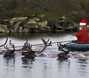 Какая погода - такие и сани: Новый год 2021 высмеяли меткой фотожабой с Дедом Морозом