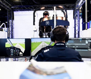 FAA тестує гарнітури віртуальної реальності для тренування пілотів вертольотів