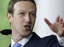 Цукерберг признался в утечке собственных данных через Facebook