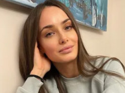 Ксения Мишина покинула Украину: актриса возвращается к съемкам заграницей