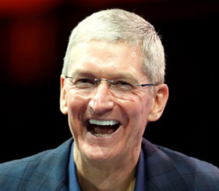 Кук надеется, что Apple не станет жертвой торговой войны США и Китая