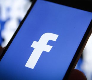 В Facebook произошел массовый сбой
