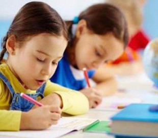 Які довідки потрібні першокласникам, щоб 1 вересня піти до школи