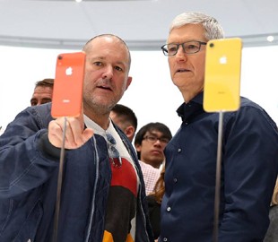 Тим Кук рассказал, как появилась идея iPhone с двумя SIM-картами