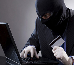 Жінку обдурили на круглу суму при купівлі криптовалюти