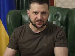 Легалізація порнографії. Зеленський переадресував петицію до Кабміну