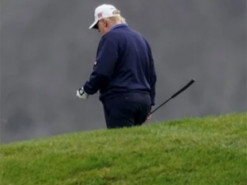 Трамп «прогуливает» виртуальное заседание G20, играя в гольф