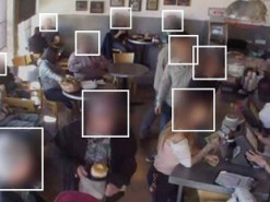 NYT: фотографии миллионов людей попали в нелегальные базы