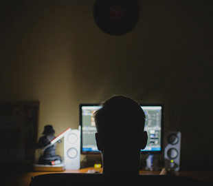 Судитимуть українця за розповсюдження дитячої порнографії