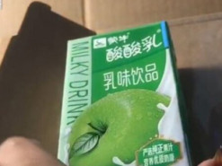 Китаянка вместо iPhone 12 Pro Max получила яблочный йогурт