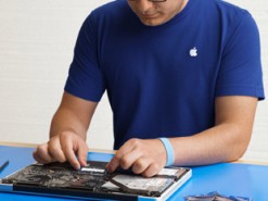 Apple обвинили в создании помех ремонту устаревшей техники