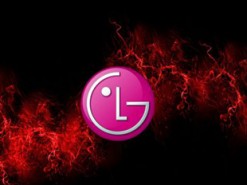 LG запатентовала смартфон, складывающийся пополам