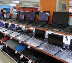 Рынок компьютеров падает 13 кварталов кряду