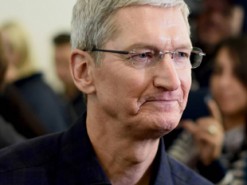 Тим Кук признал, что в Apple есть цензура