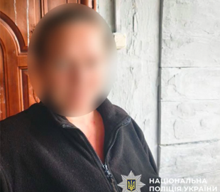 На Хмельниччині жінка викрала з банківського рахунку знайомого 400 тисяч гривень