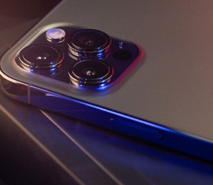 Foxconn не хватает 200 тысяч рабочих для производства iPhone 13