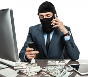 Банковские специалисты рассказали, как избежать кражи денег с карт