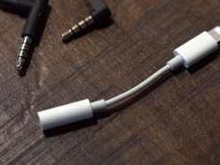В комплекте с iPhone 2018 года не будет переходника для наушников