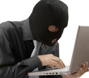 Двоє шахраїв з Кіровоградщини збирали гроші ніби для допомоги пораненим