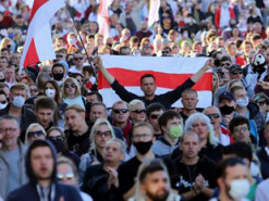 Концерт в поддержку протестующих белорусов перенесли в Москве в онлайн