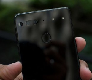 Новый смартфон создателя Android лишится выреза в экране