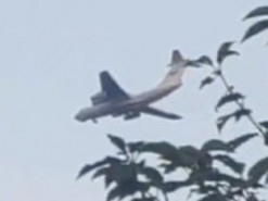 До Білорусі прилетів російський літак – міг привезти нову партію ракет