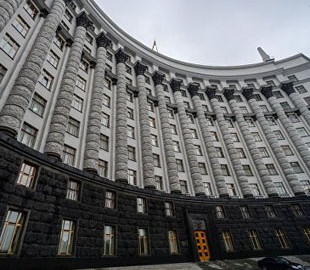 Кабмін через місяць планує повністю перейти на електронний документообіг