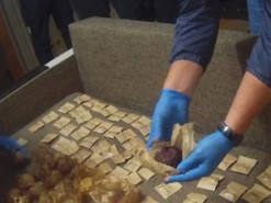 Полиция Киева задержала подозреваемого в организации интернет-магазина по продаже наркотиков