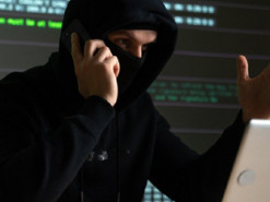 Скопировали сайт «1+1»: как мошенники обманули украинцев и получили данные банковских карт