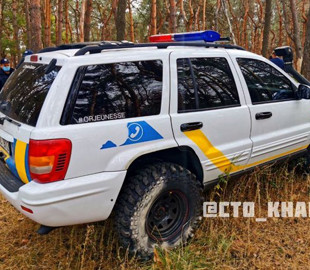 У харьковского блогера изъяли машину за "полицейские" наклейки