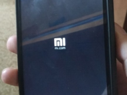 Оновлення Android зламало смартфони Xiaomi