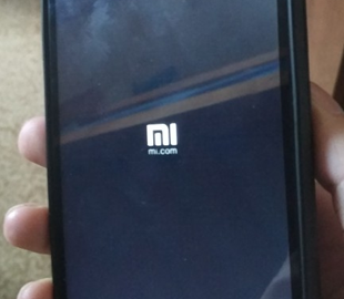 Оновлення Android зламало смартфони Xiaomi