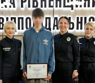 Підлітку запропонували підпалювати авто за гроші: він звернувся до поліції