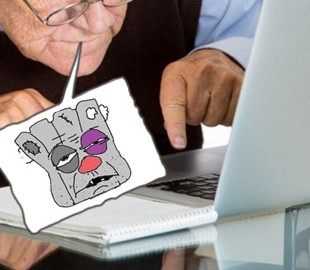 У пенсіонера в Одесі конфіскували ноутбук на користь ЗСУ та зобов'язали вчити історію України: деталі справи