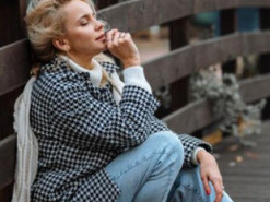 Лілія Ребрик насолодилася осіннім днем ​​у трендовому образі (фото)