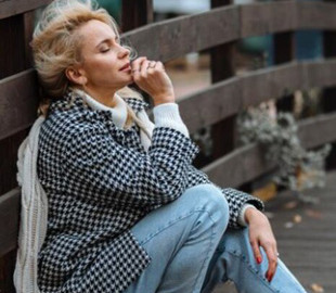 Лілія Ребрик насолодилася осіннім днем ​​у трендовому образі (фото)