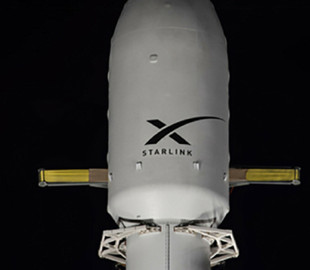 Запуск Falcon 9 вновь отложили из-за непогоды