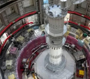 Найбільший у світі термоядерний реактор готовий до роботи: коли буде отримано безмежну енергію