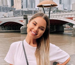 Девушка разбогатела за полдня, продавая тушь для волос