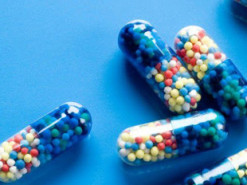 Зеленський підписав новий закон про ліки: що зміниться