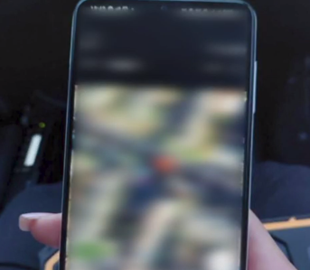 В Одесі затримали водія, який їздив “під кайфом”, спілкувався з абонентами рф та зберігав в телефоні фото військових об’єктів