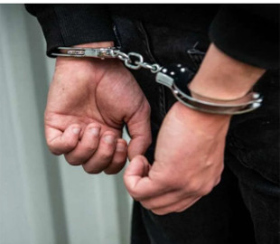 Житель Сумщини каже, що здавав позиції ЗСУ за церковні книги з Москви