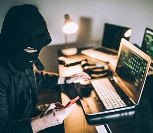 Хотіла заробити: шахраї обдурили 30–річну жінку на 6 тисяч гривень