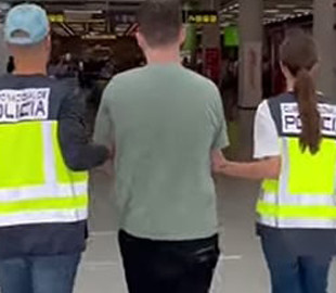 В Іспанії затримали лідера групи хакерів