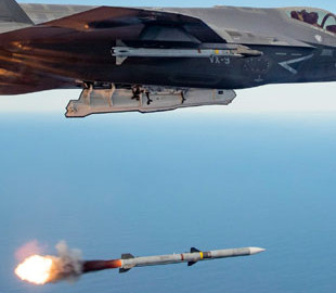 США схвалили продаж Нідерландам ракет AIM-120D-3