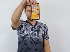 iPhone XR лучше выдерживает падения, чем iPhone 8
