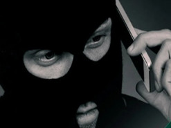 Шахраї зняли гроші з банківської карти: що робити. Поради експертів